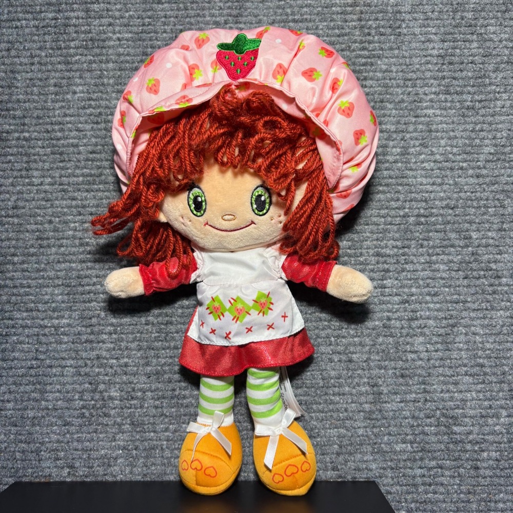 The Loyal‎ Subjects Strawberry Shortcake Plush Doll Classic Red Yarn Hair 14"